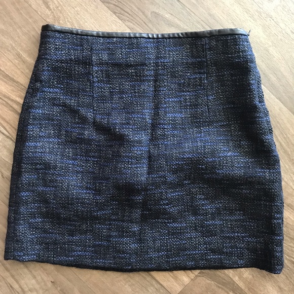 Zara Dresses & Skirts - Zara mini skirt